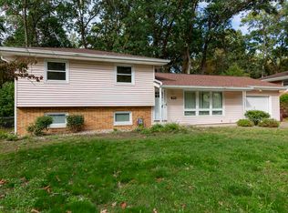 19341 Wedgewood Dr, South Bend, IN