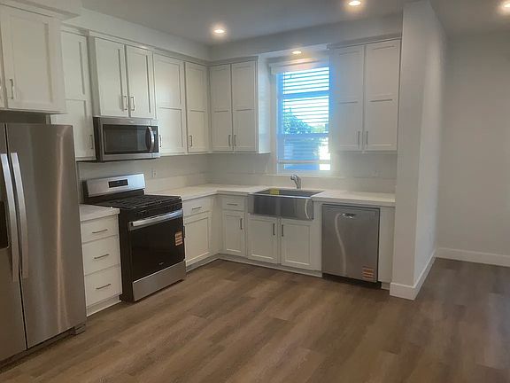 2nd image of 7465 Hollister Ave Space 113