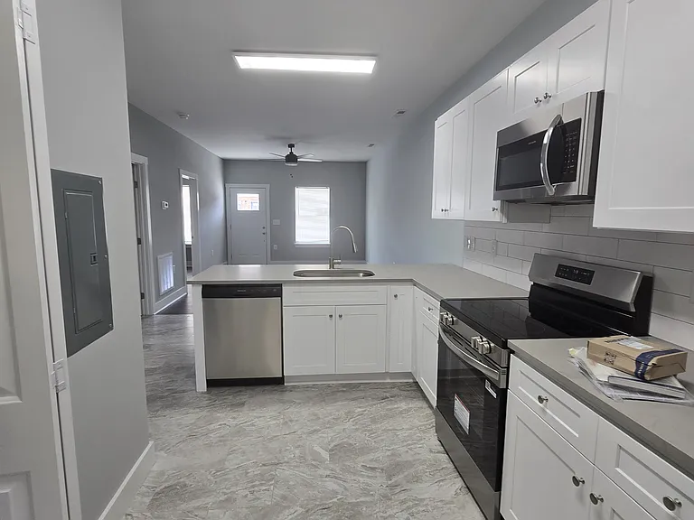 913 Cloud Springs Rd — Photo 20