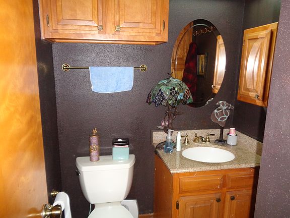 4th image of 108 Trailcrest St