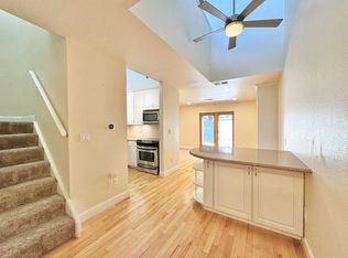 966 Q St #966, Sacramento, CA 95811