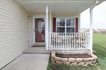 2nd image of 3824 Angelise Ln