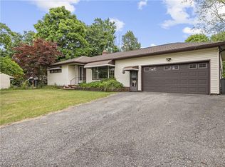 7781 Ridge Rd, Parma, OH 44129