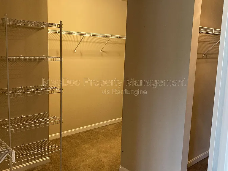 121 Riggs Rd — Photo 43
