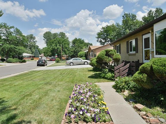3rd image of 5168 W Columbia Pl