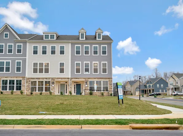360 Coastal Ave, Stafford, VA