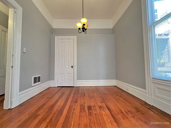 4th image of 3616 24th St #1
