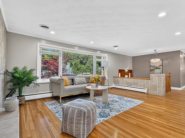 32 Bobolink Rd — Photo 12