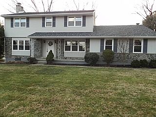 1st image of 2410 Landon Dr