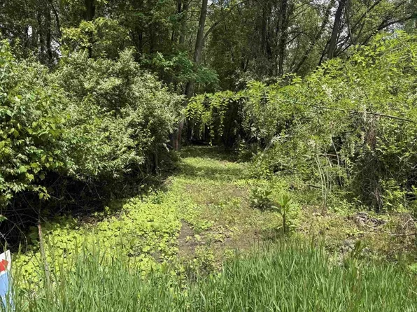 Brick Rd, Granger, IN 46530