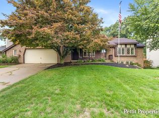 1687 Oakvale Dr SW, Wyoming, MI 49519