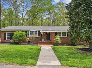 404 Fenton Mill Rd, Williamsburg, VA 23188