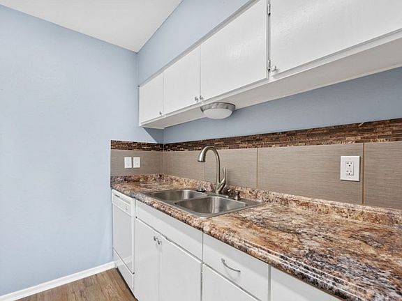 5th image of 3431 N Hills Dr APT 221
