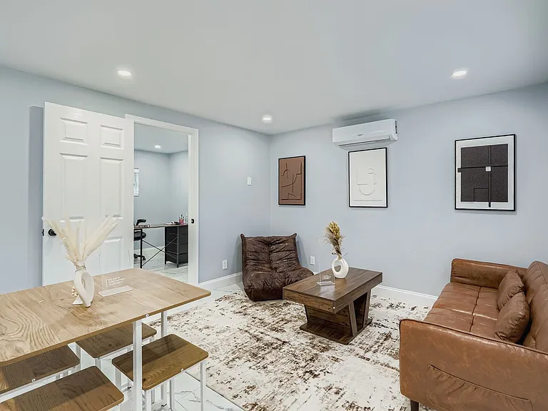 Brisa Apartment Homes — Photo 17
