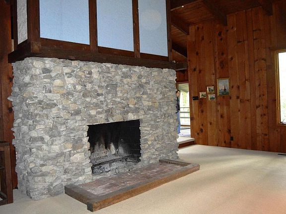 2nd image of 2434 Audrey Dr