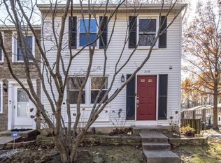 8159 Crystal Creek Ct, Springfield, VA 22153