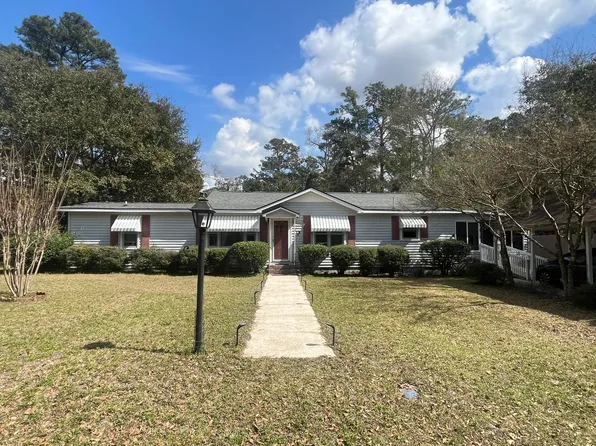 210 Orange St, Walterboro, SC 29488