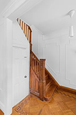 Sold by Compass | media 6