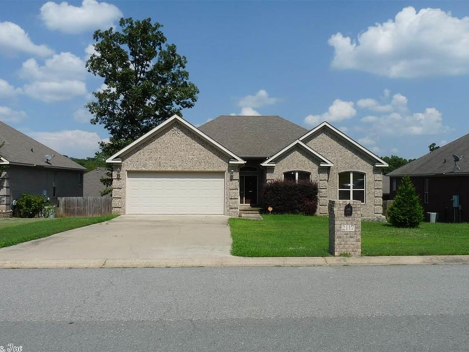 1st image of 2117 Reveille Cir