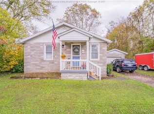 1500 Fisher Dr, Saint Albans, WV 25177