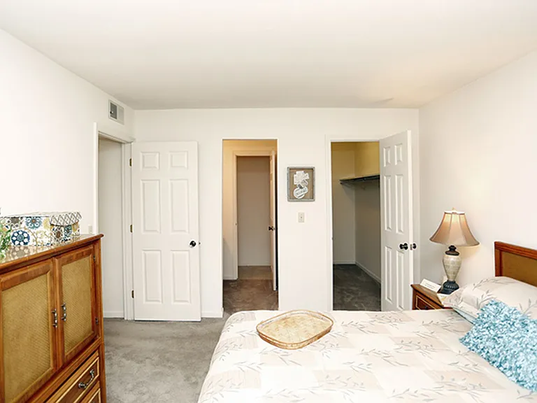 The Ravine Apartment Homes — Photo 33