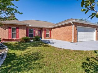 8135 Rue Hollifield, Ocean Springs, MS 39564