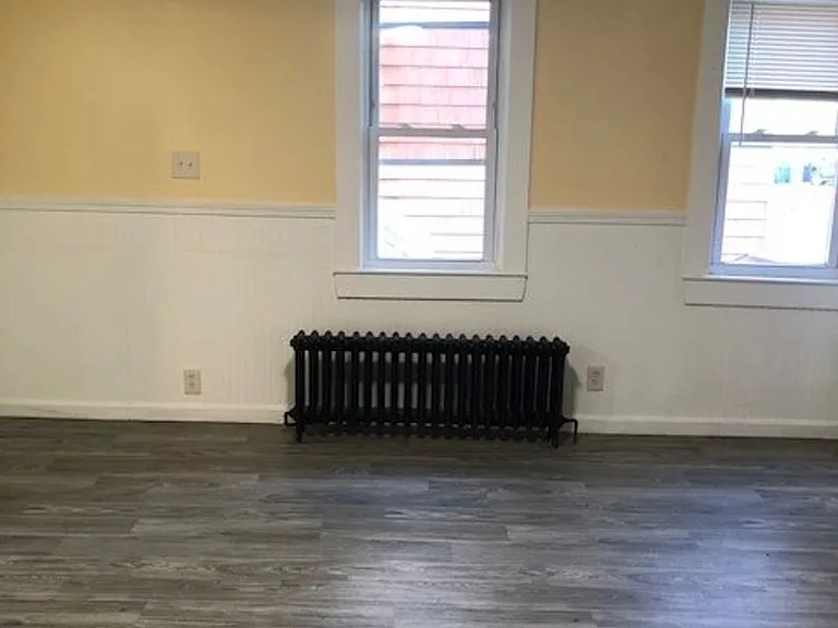78 South St — Photo 24