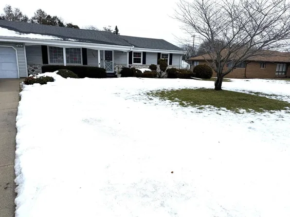 8820 Cloverleaf DRIVE, Mount Pleasant, WI 53406