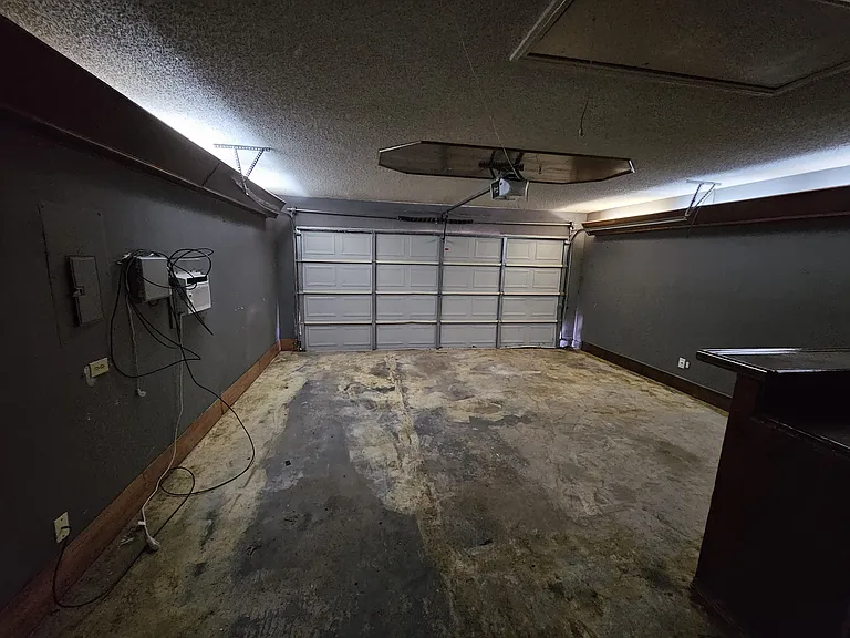 3813 Dorchester Dr — Photo 15