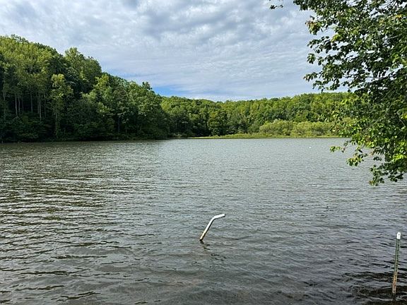 3rd image of 639 Mill Bank Rd #7