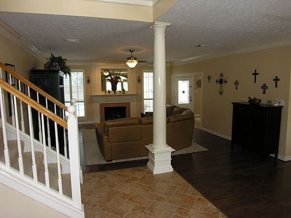 2nd image of 20811 Chappell Knoll Dr
