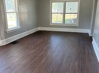 816 Sumner St, Waterloo, IA 50703