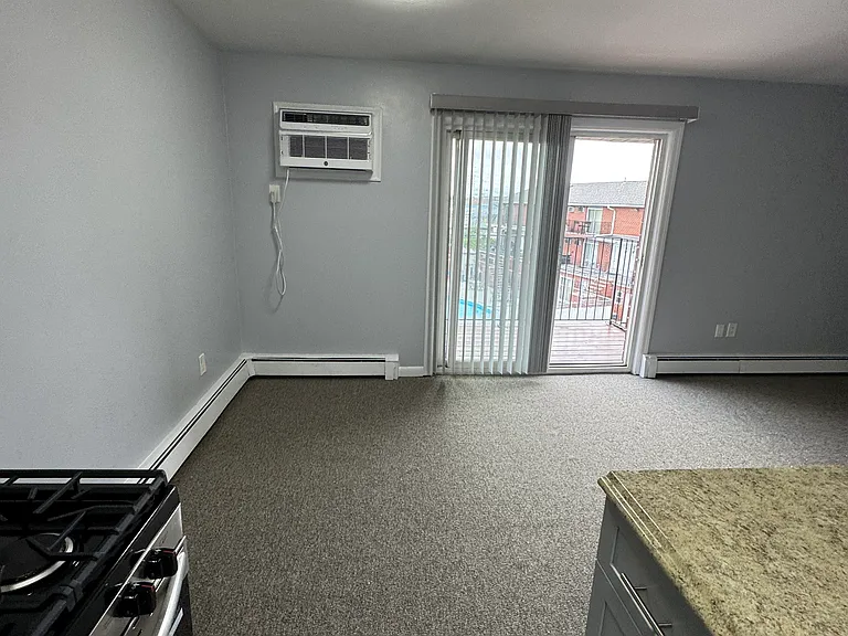 4113 Liberty Ave #E — Photo 4