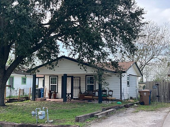 2nd image of 4805 Hakel Dr