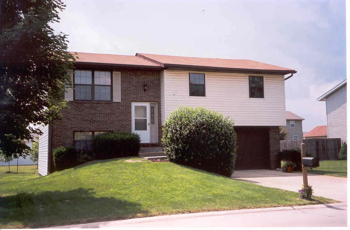 305 Big Bend Blvd photo 1