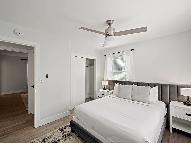 3031 Highland Dr SE — Photo 17