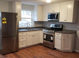 402 Westwood St #402, Pittsburgh, PA 15211