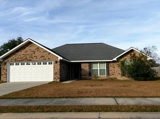 74 Caraway Ct, Midway, GA 31320