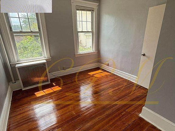 3rd image of 81-83 Harrison Ave #L1