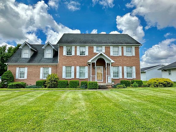 2nd image of 86 Hitchcock Dr