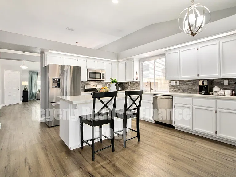 4121 Marseille Ct — Photo 22