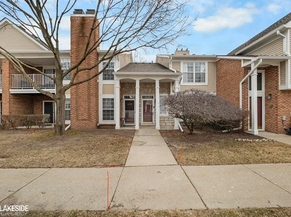 56528 Chesapeake Trl #57, Utica, MI 48316