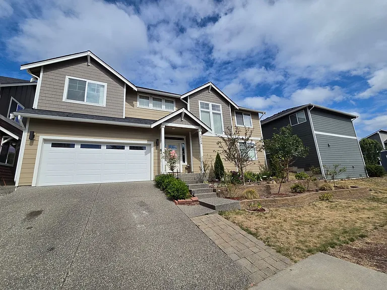 2524 Jacaranda Ave — Photo 2