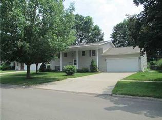 1995 25th Ave, Marion, IA 52302