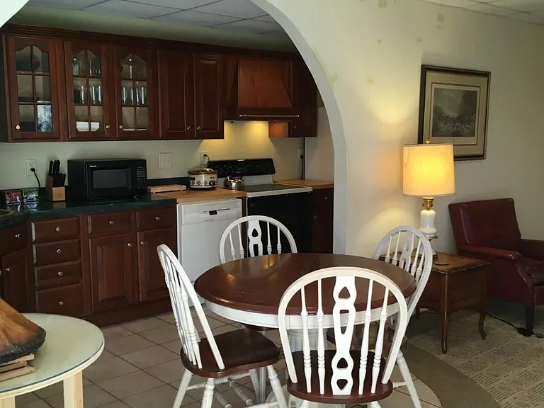 8095 Lanier Dr — Photo 14