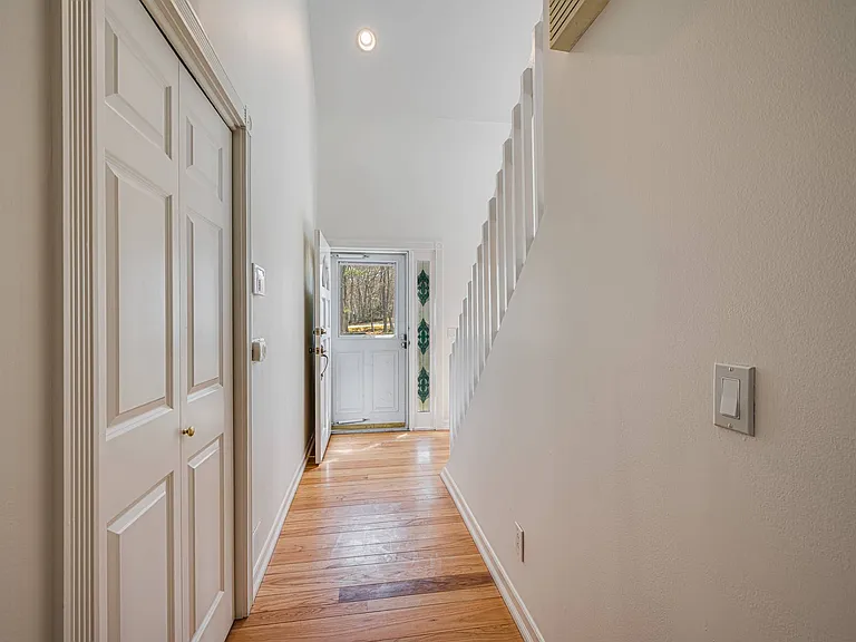 1 Dory Ln — Photo 13
