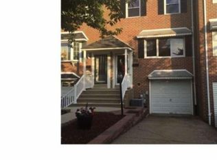 10725 Philcrest Rd, Philadelphia, PA 19154