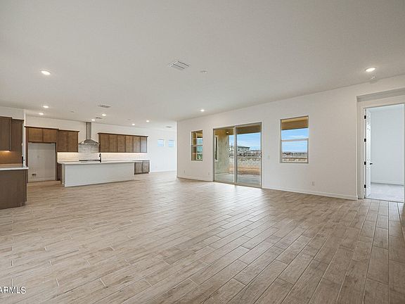 4th image of 22660 E FIRESTONE Drive