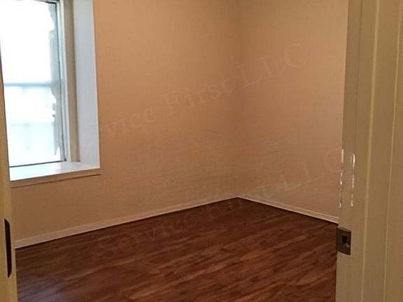5th image of 101-103 Johnson Dr #201-103