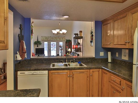 5th image of 379 W Castlewood Ln
